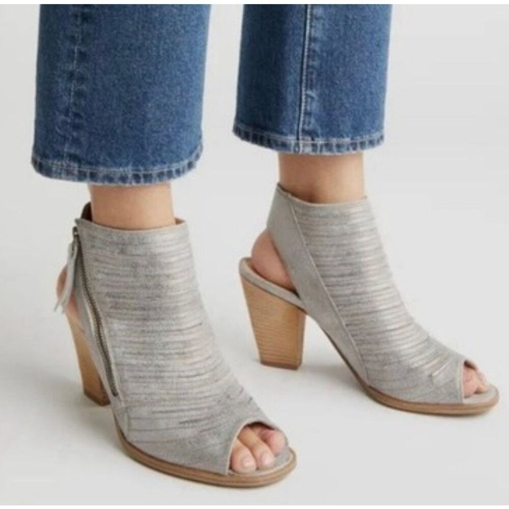 Paul Green Pewter Cayanne peeptoe bootie heel size 8